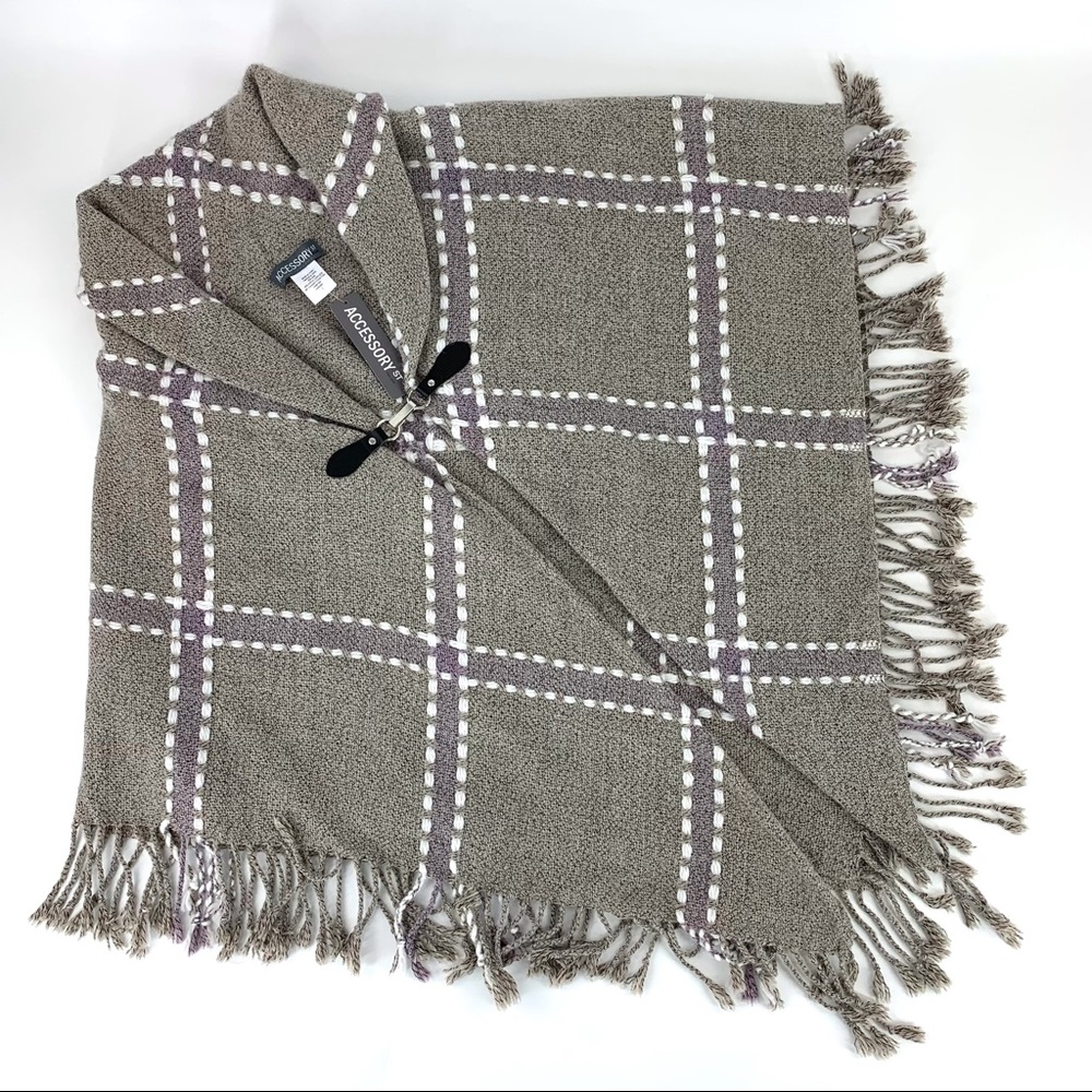 Accessory St New York NWT Shawl Style Knit Fringed Poncho, One Size